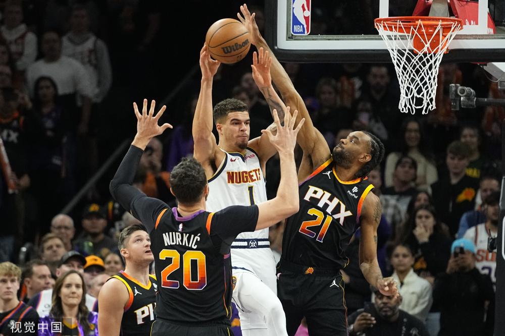 和队友们最 和队友们最